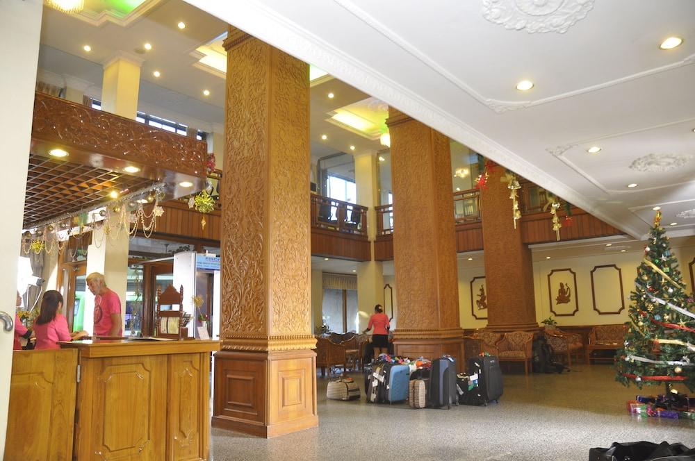 Panorama Hotel Yangon Exterior photo