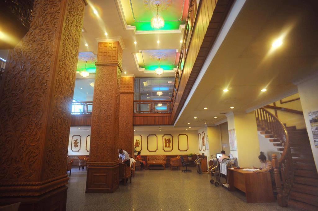 Panorama Hotel Yangon Exterior photo